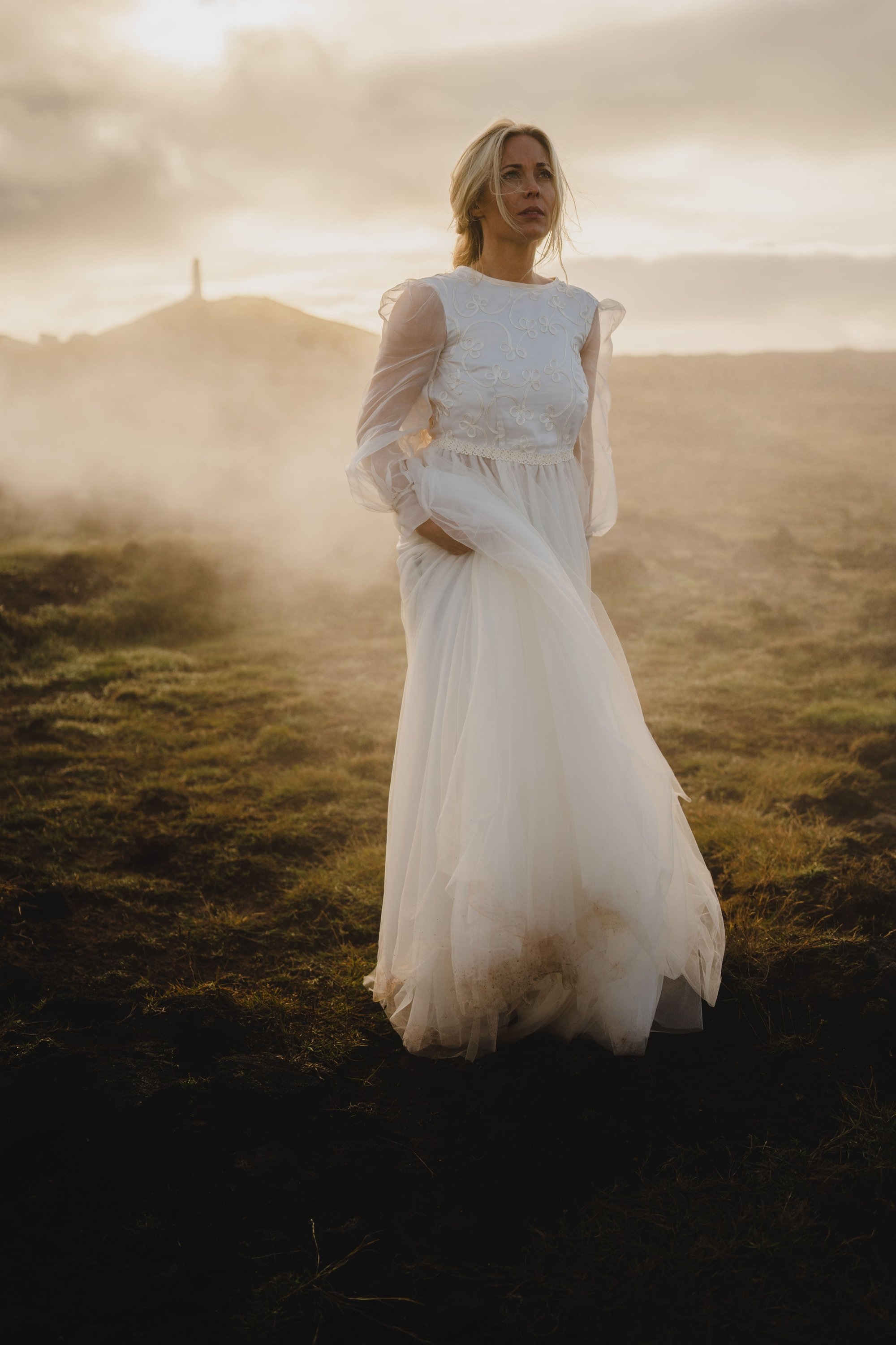 carousel-hero-element image-0