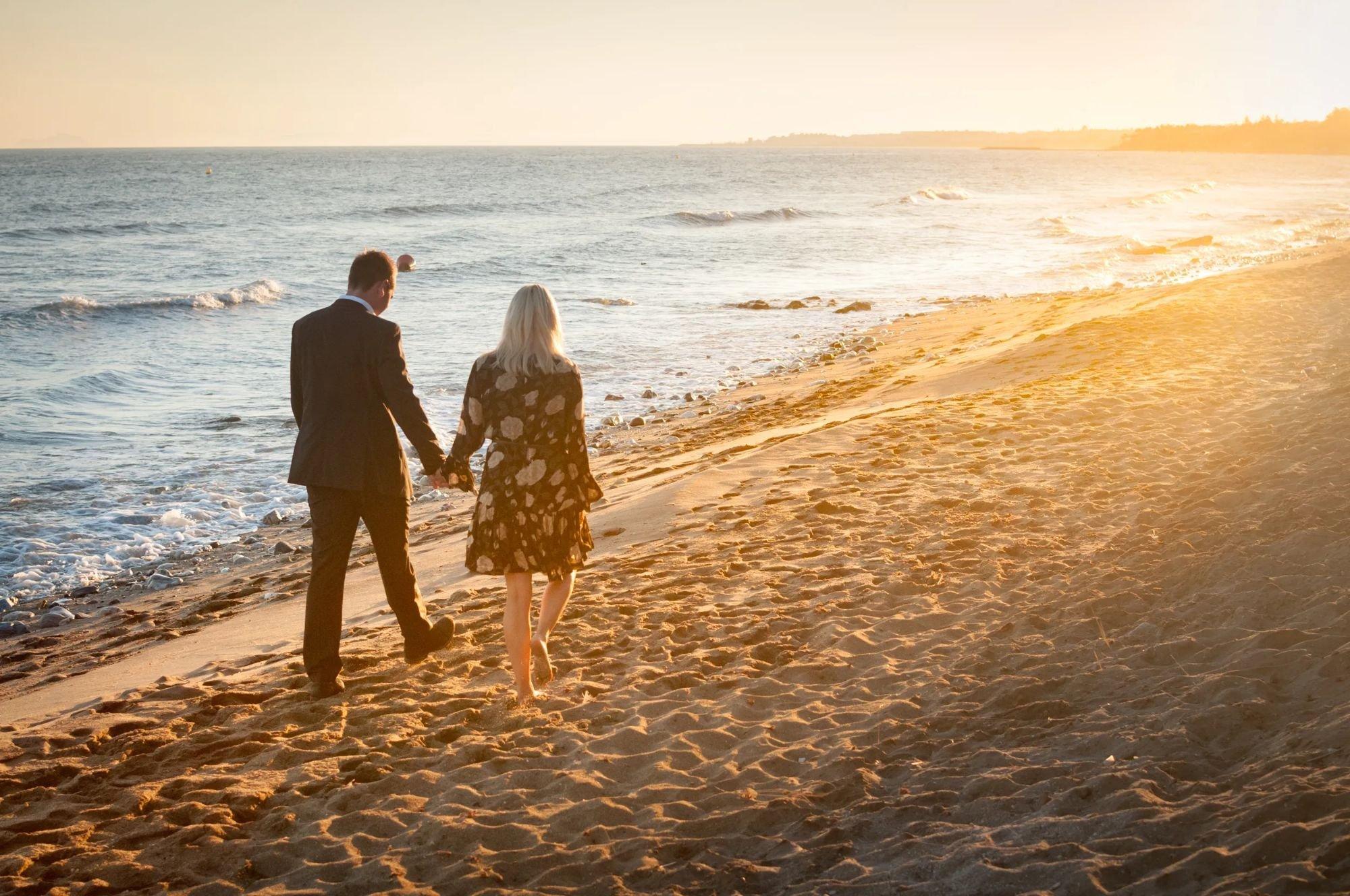 carousel-hero-element image-14