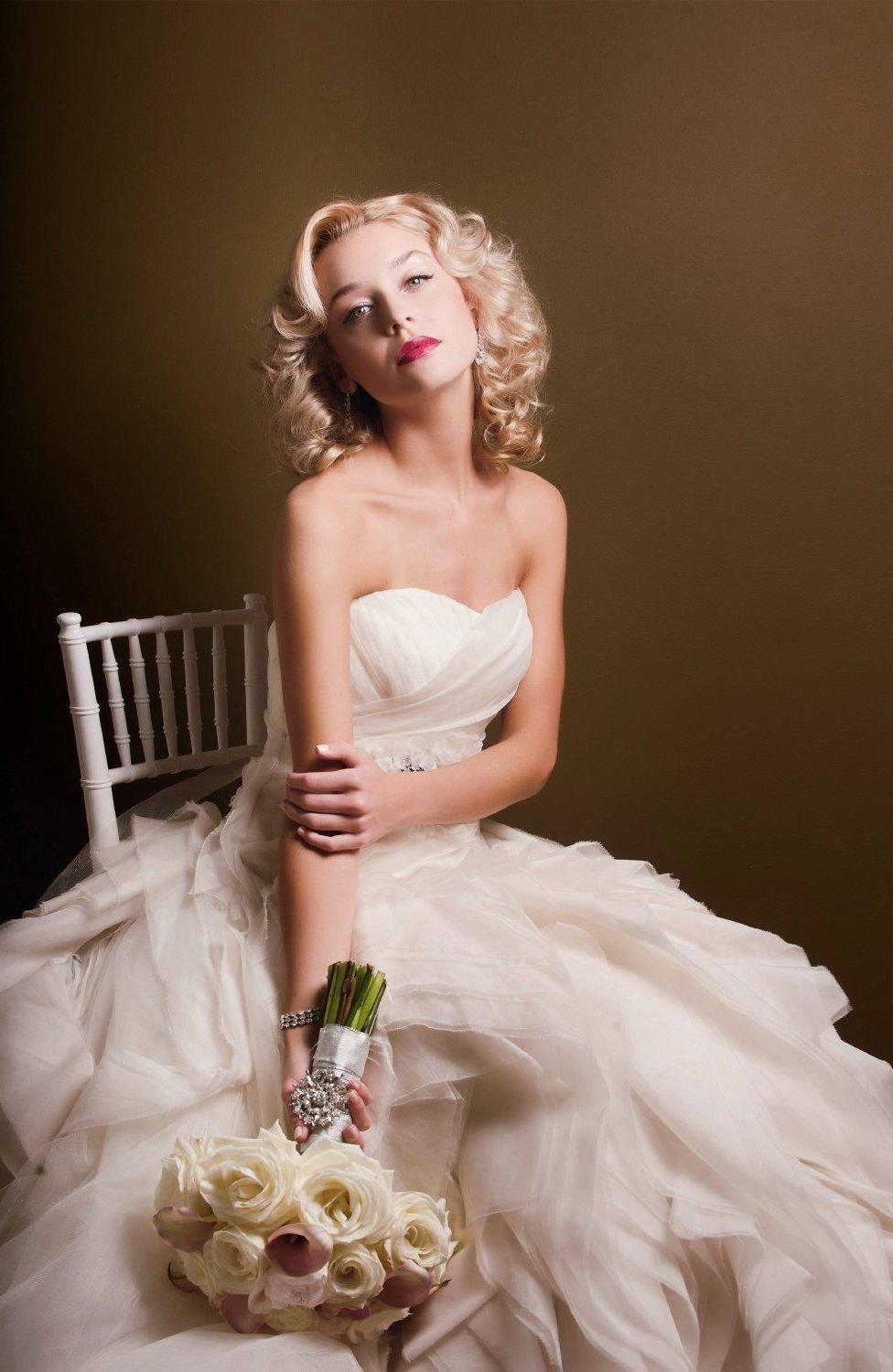 carousel-hero-element image-1