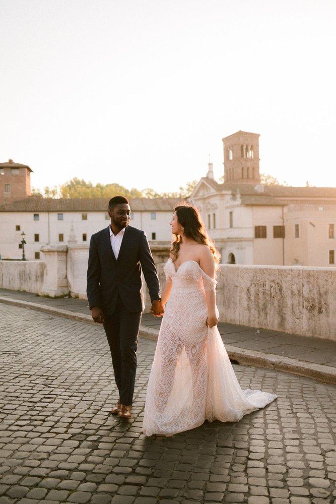 mobile - carousel-hero-element image-1